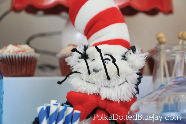 Celebrate Read Across America Day with this Dr. Seuss and the Cat in the Hat themed party. Click through to see all the details.