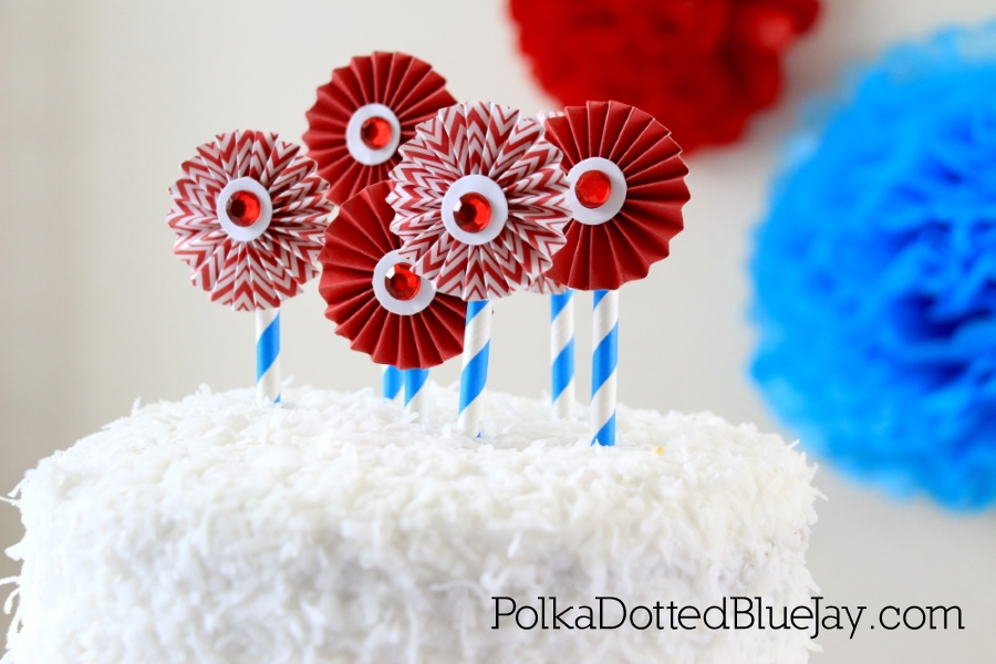 Get ready to celebrate with this DIY Dr. Seuss Cake Topper for a Cat in the Hat or Dr. Seuss themed party. Click through to see how to make one in less than 5 minutes for under 5 dollars. 