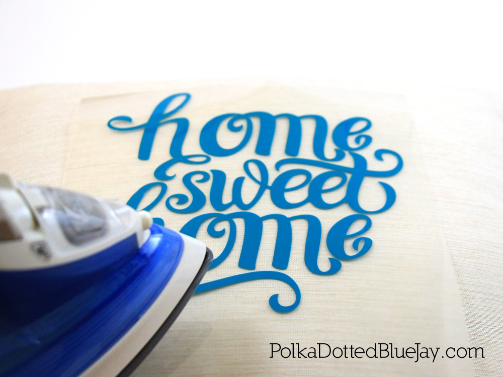 Create an easy iron-on vinyl project for your Home Sweet Home Pillow/ #WorryFreeMessFree #ad #CollectiveBIas