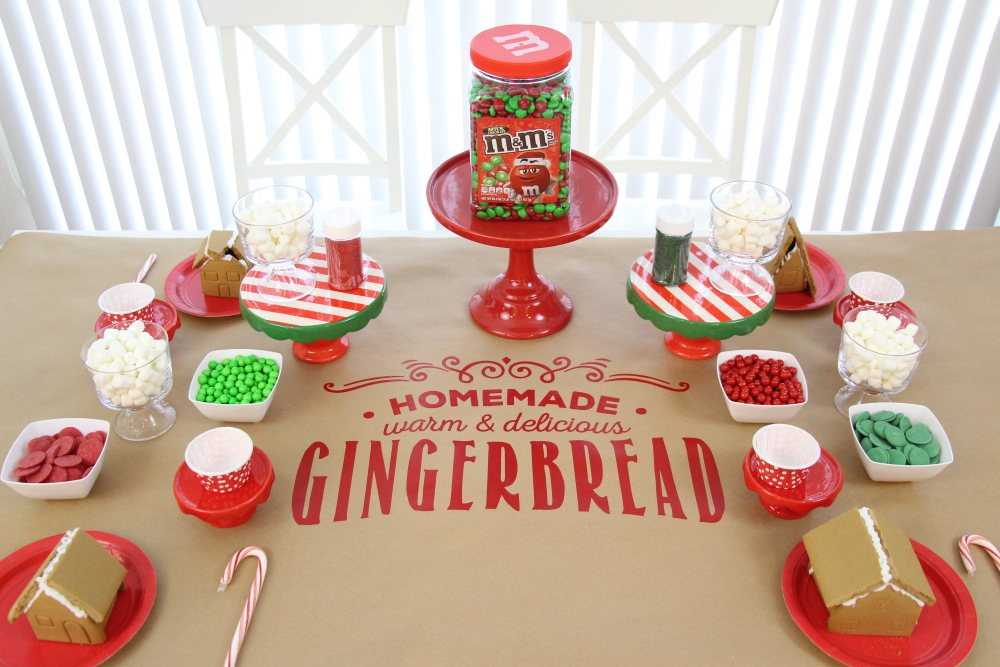 Need a last minute tablescape or table decoration for Christmas? This easy (last minute) Gingerbread House Party Table Runner is easy and can be made with materials you already have! Click here to see more. 