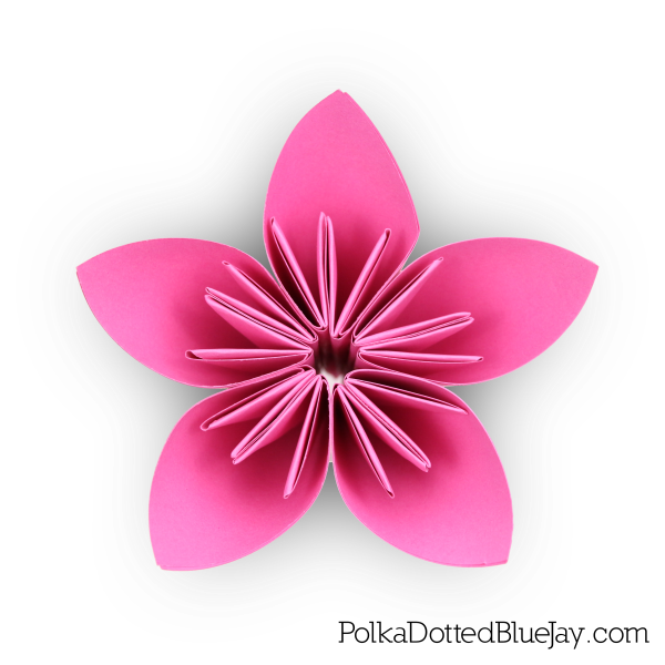 Pinners Conference in Ontario California 2019 - Come see how to fold Kusudama Origami Flowers with Elise from Polka Dotted Blue Jay 