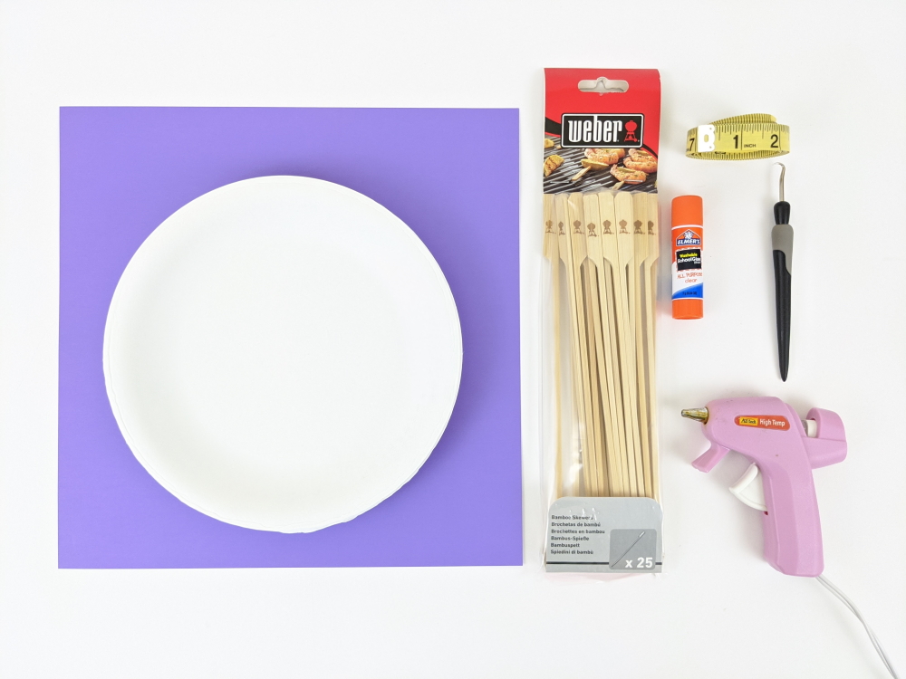 Make a DIY Birthday Lawn Sign with paper plates and cardstock letters. Click here to see the step-by-step tutorial. 