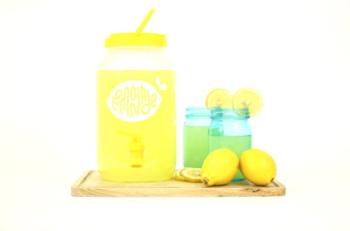 Make your own Summer Lemonade Drink Dispenser with your Silhouette Cameo. Click here to see the project from Polka Dotted Blue Jay.