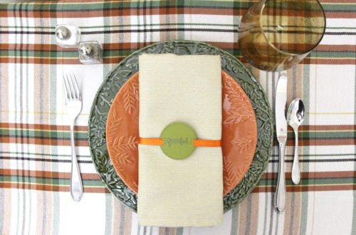 Make your own Grateful napkin rings for your Thanksgiving tablescape with a handlettered FREE grateful SVG. Click here to get the cut file and see the tutorial.