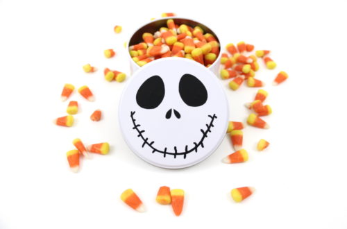 This Jack Skellington cookie tin is an easy craft to make for Halloween. Fill the Jack Skellington cookie tin with your favorite cookies or Halloween candy.