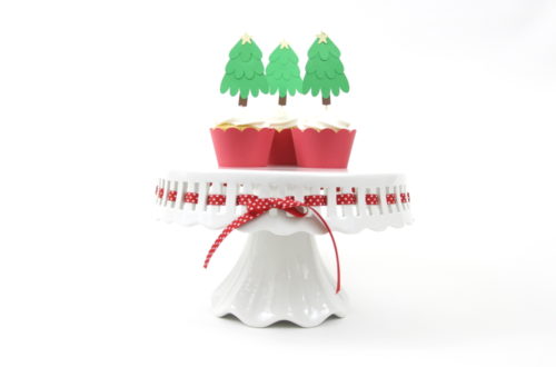 Make DIY Christmas Tree Toppers for your Christmas Cupcakes with the Silhouette Cameo 4.