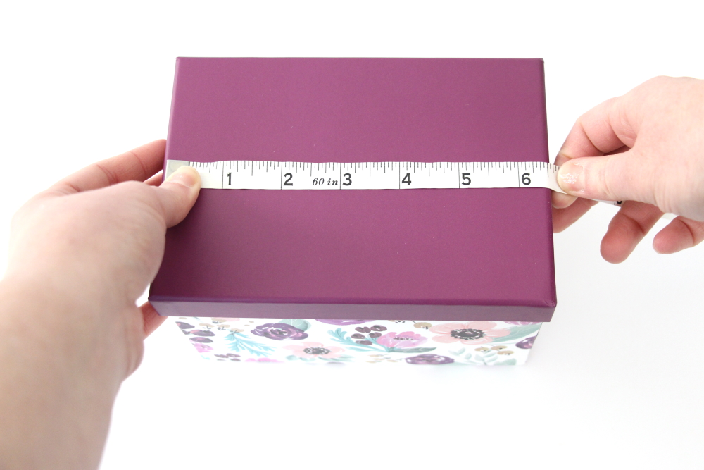 Click here to see a tutorial for a receipt box and more bookkeeping tips!