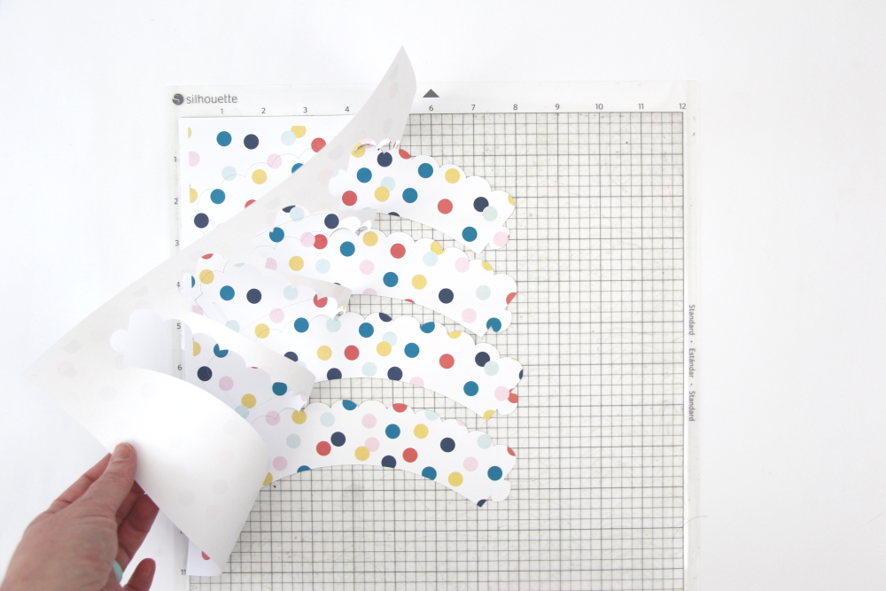 Print and cut patterned paper from Amy Robison - available in the Silhouette Design Store