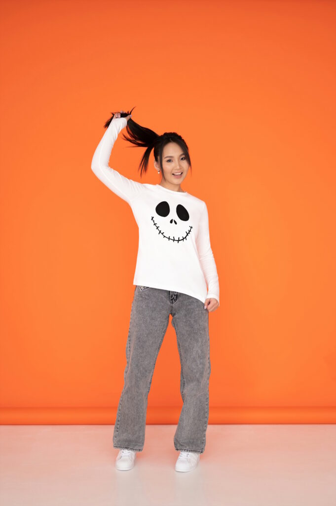 Jack Skellington Sweatshirt DIY